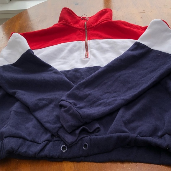 Genetic Apparel Red and White Cowl Neck Sweater with Soft Texture- xs- used - Picture 7 of 7